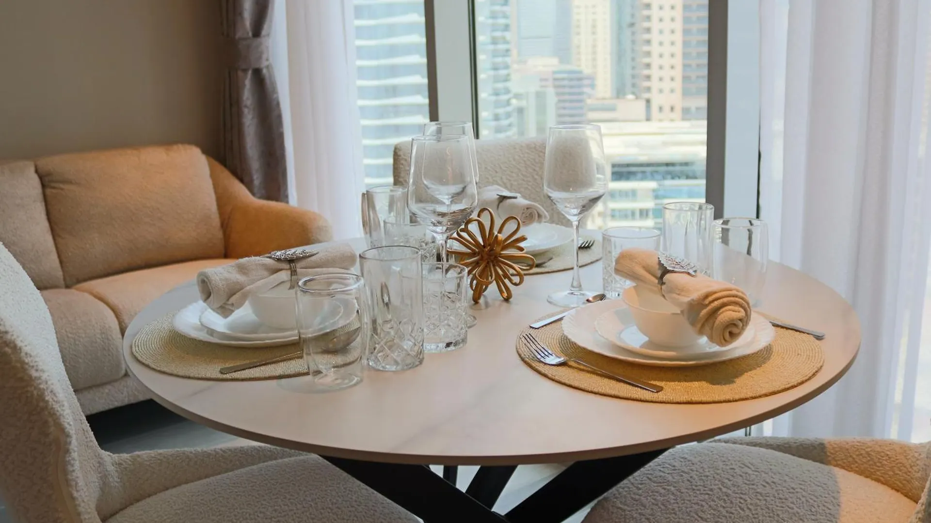 Casa Royale Vacation Home - Dubai Marina