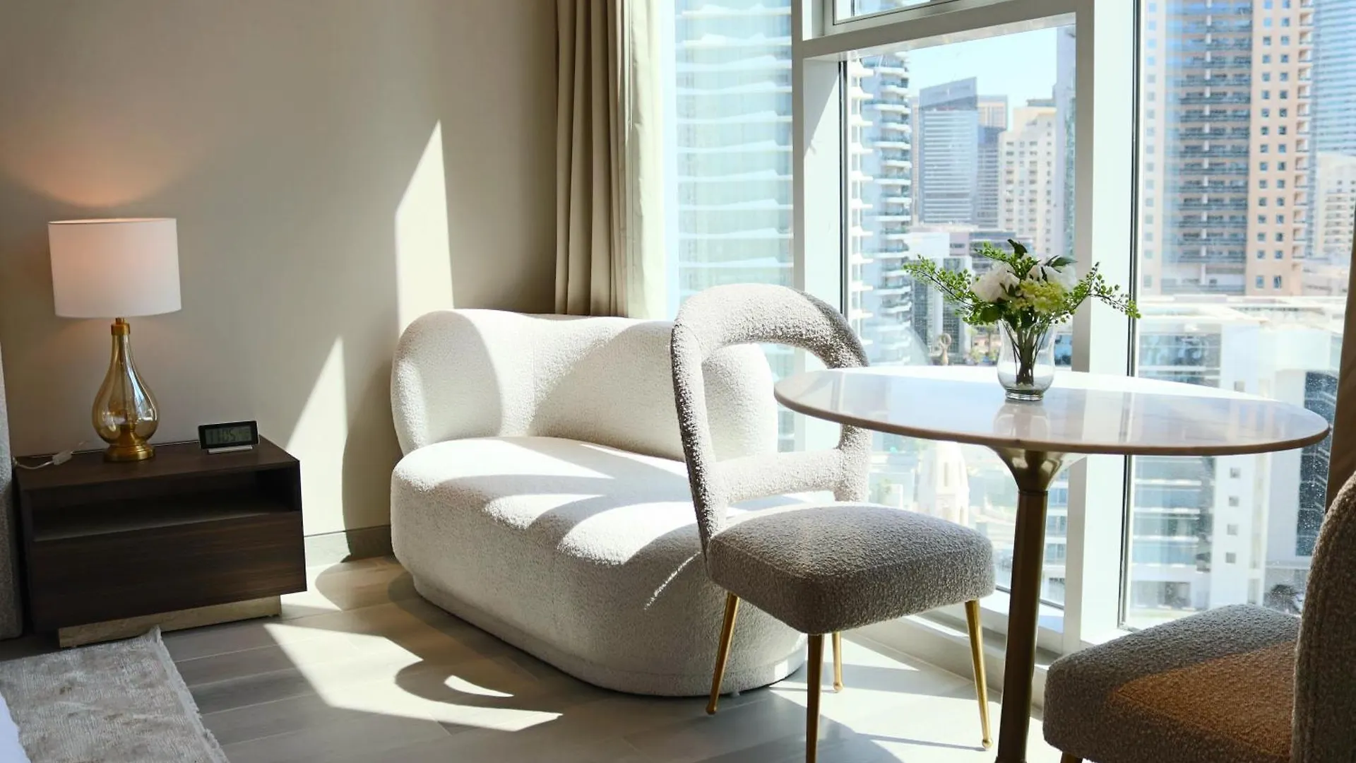 Casa Royale Vacation Home - Dubai Marina Apartmán