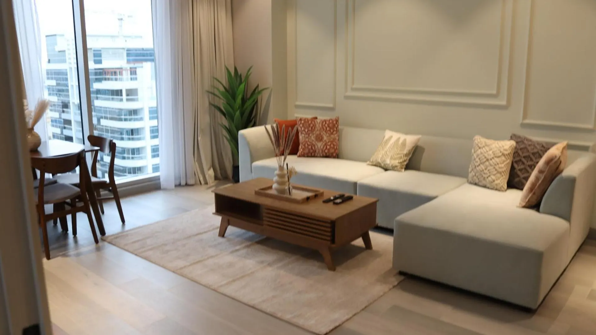 Casa Royale Vacation Home - Dubai Marina Apartmán