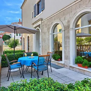 Prestige Lux , Split Croatia