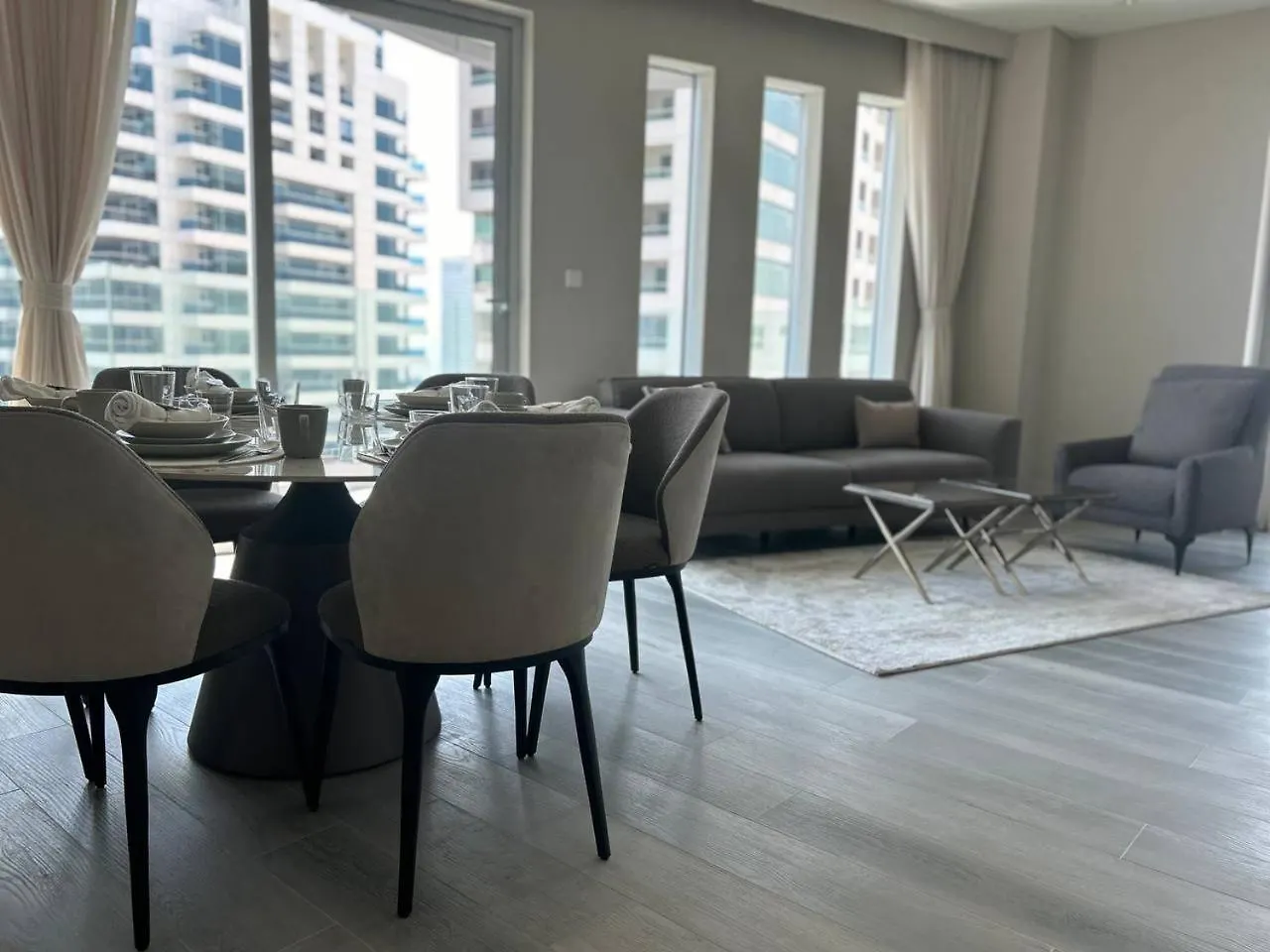 Casa Royale Vacation Home - Dubai Marina 0*,