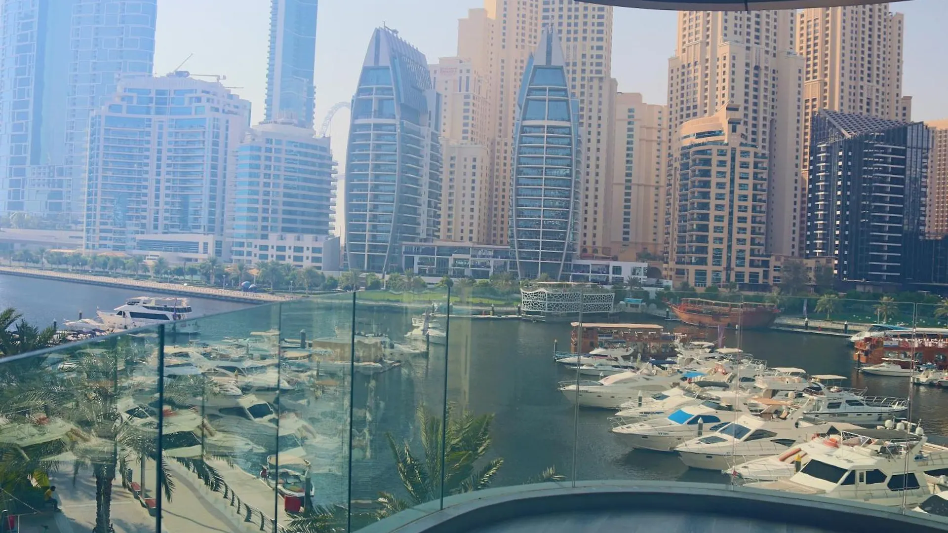 Apartment Casa Royale Vacation Home - Dubai Marina United Arab Emirates