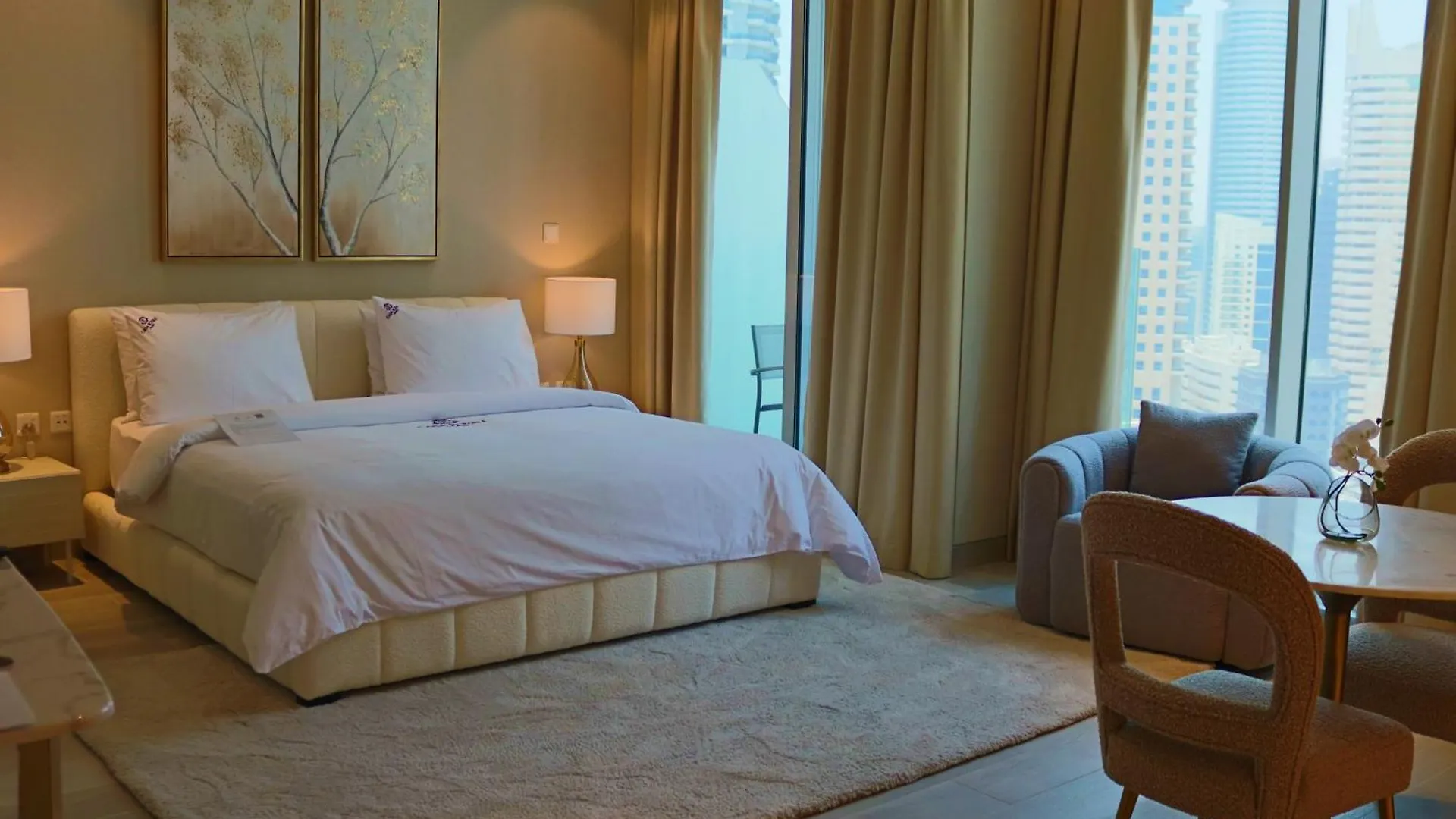 Casa Royale Vacation Home - Dubai Marina Appartement
