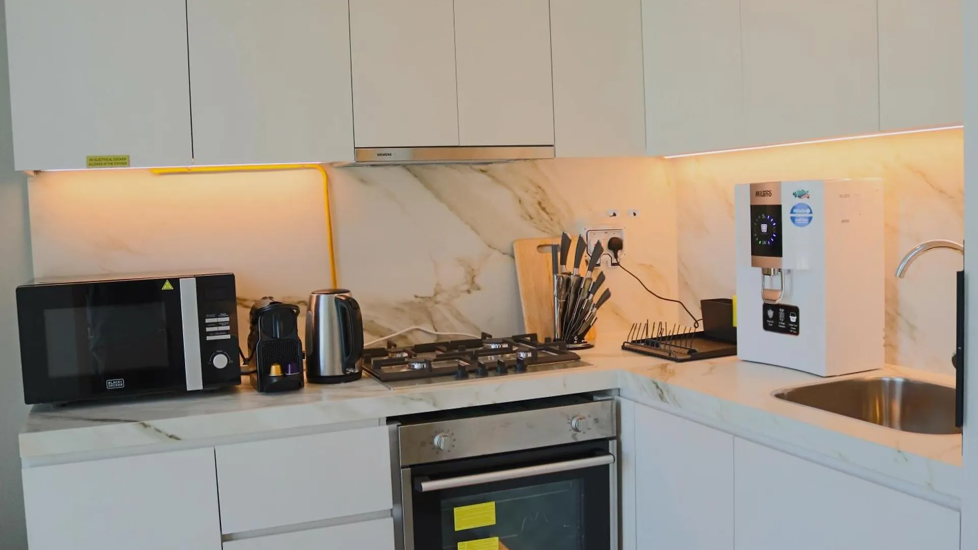 Casa Royale Vacation Home - Dubai Marina Appartement