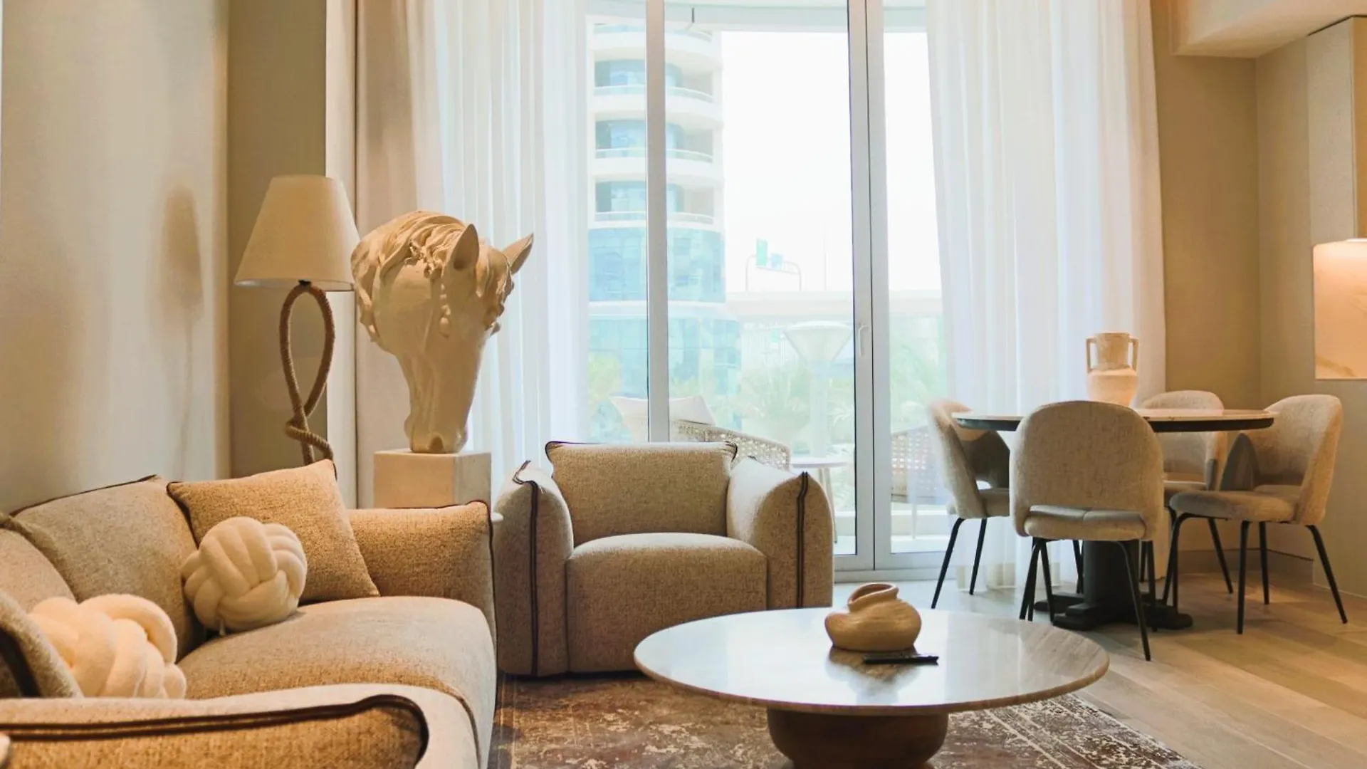 Casa Royale Vacation Home - Dubai Marina 0*,  United Arab Emirates