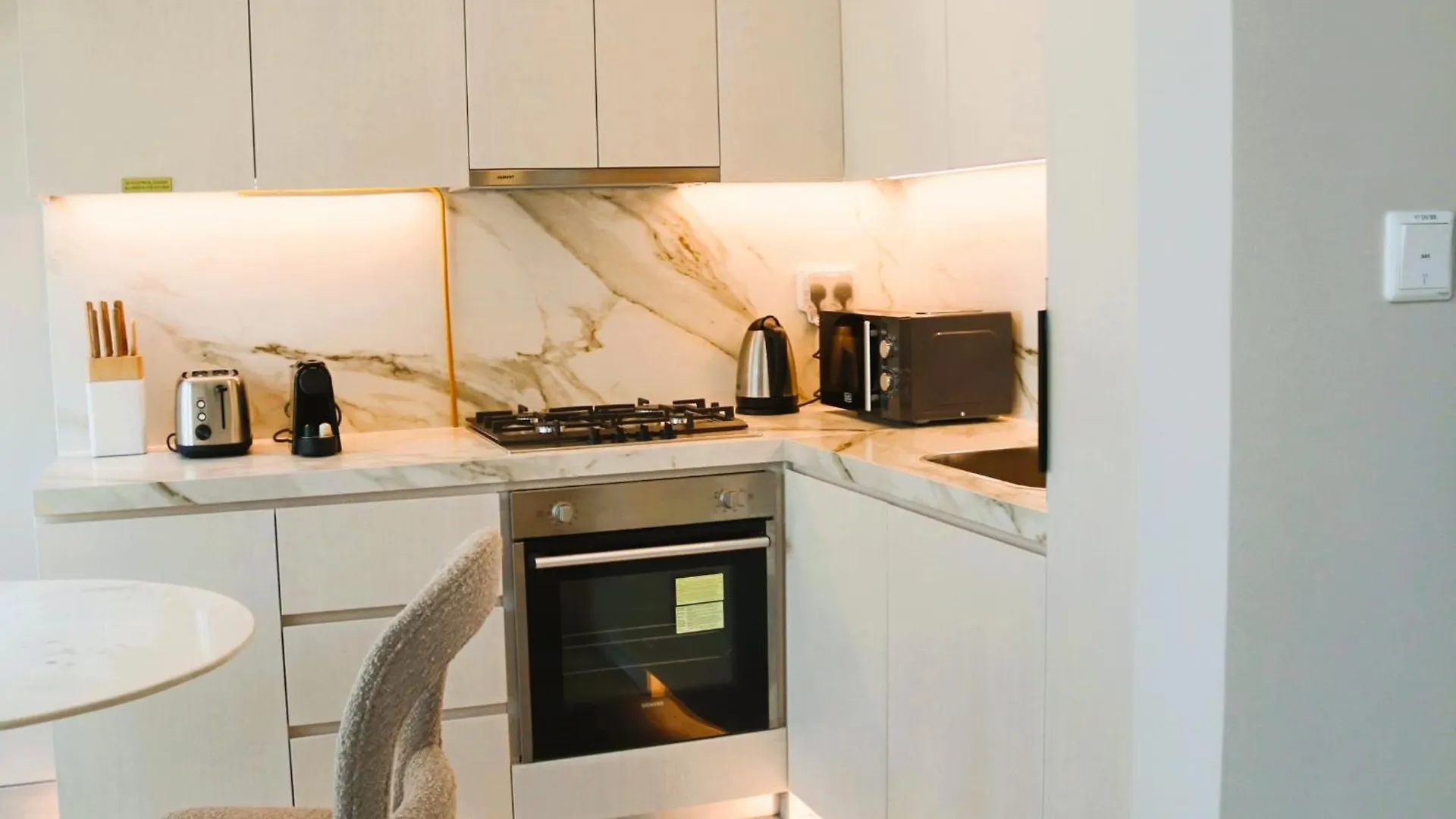 Casa Royale Vacation Home - Dubai Marina 0*,  ОАЭ