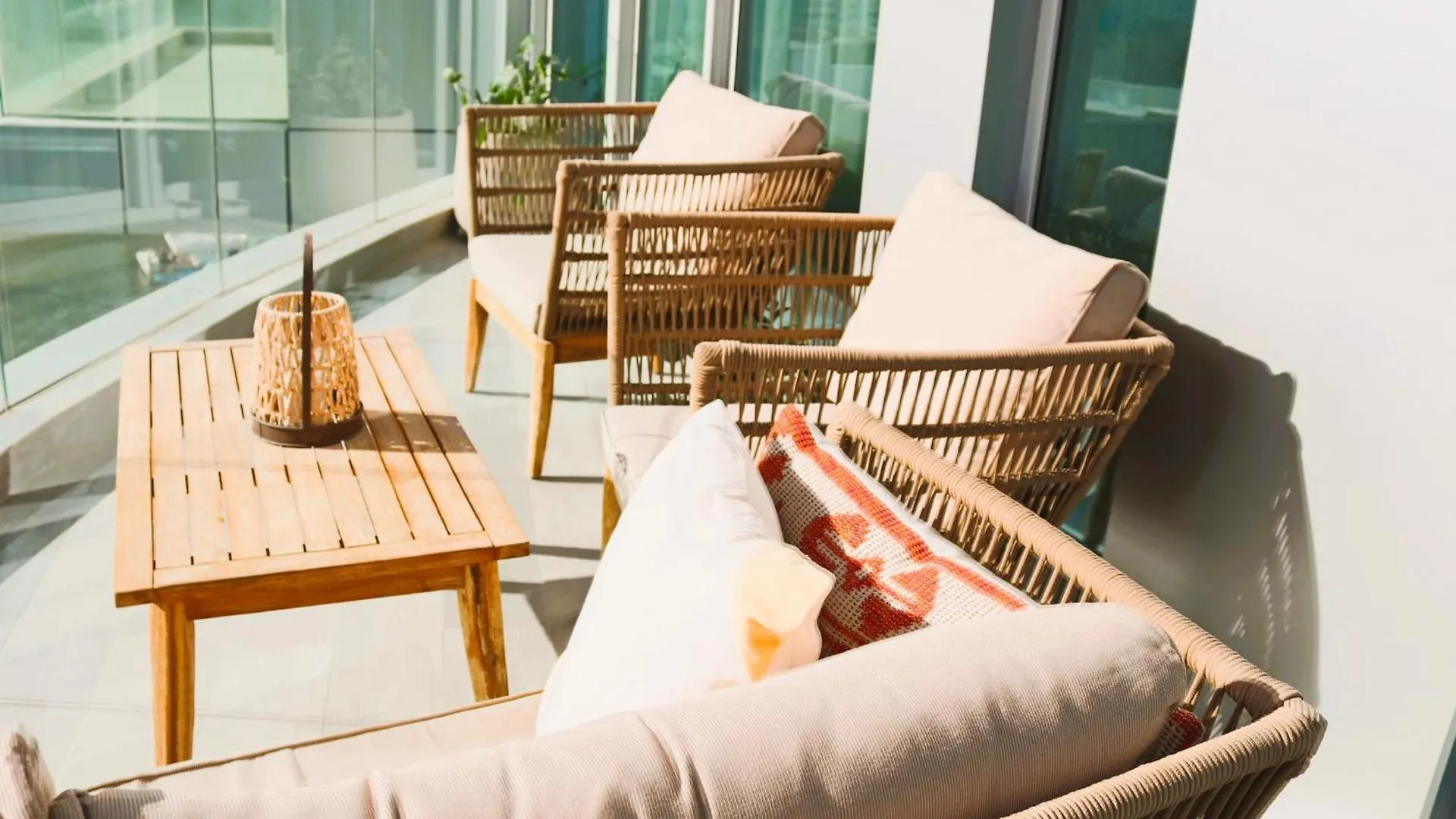 Casa Royale Vacation Home - Dubai Marina 0*,