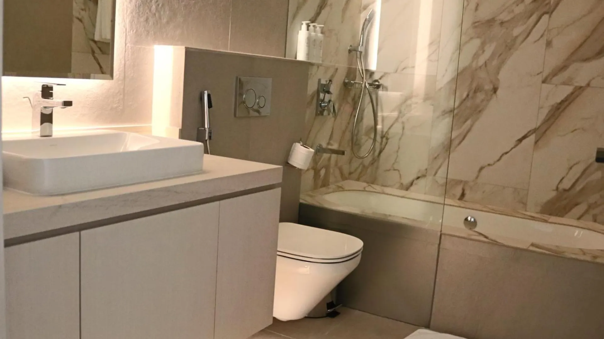 Appartamento Casa Royale Vacation Home - Dubai Marina Emirati Arabi Uniti